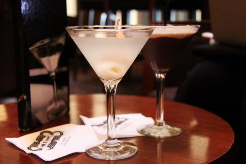 brasserie-VILLARS SUR VAR-min_martini_bar_lychee_chocolate_alcohol_liquor_happy_hour_happy-910161